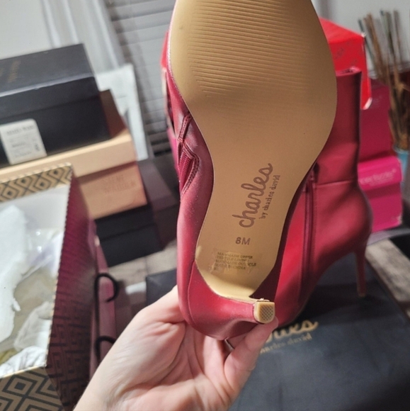 Charles by Charles David new in box Size 8 Like New - Picture 4 of 4